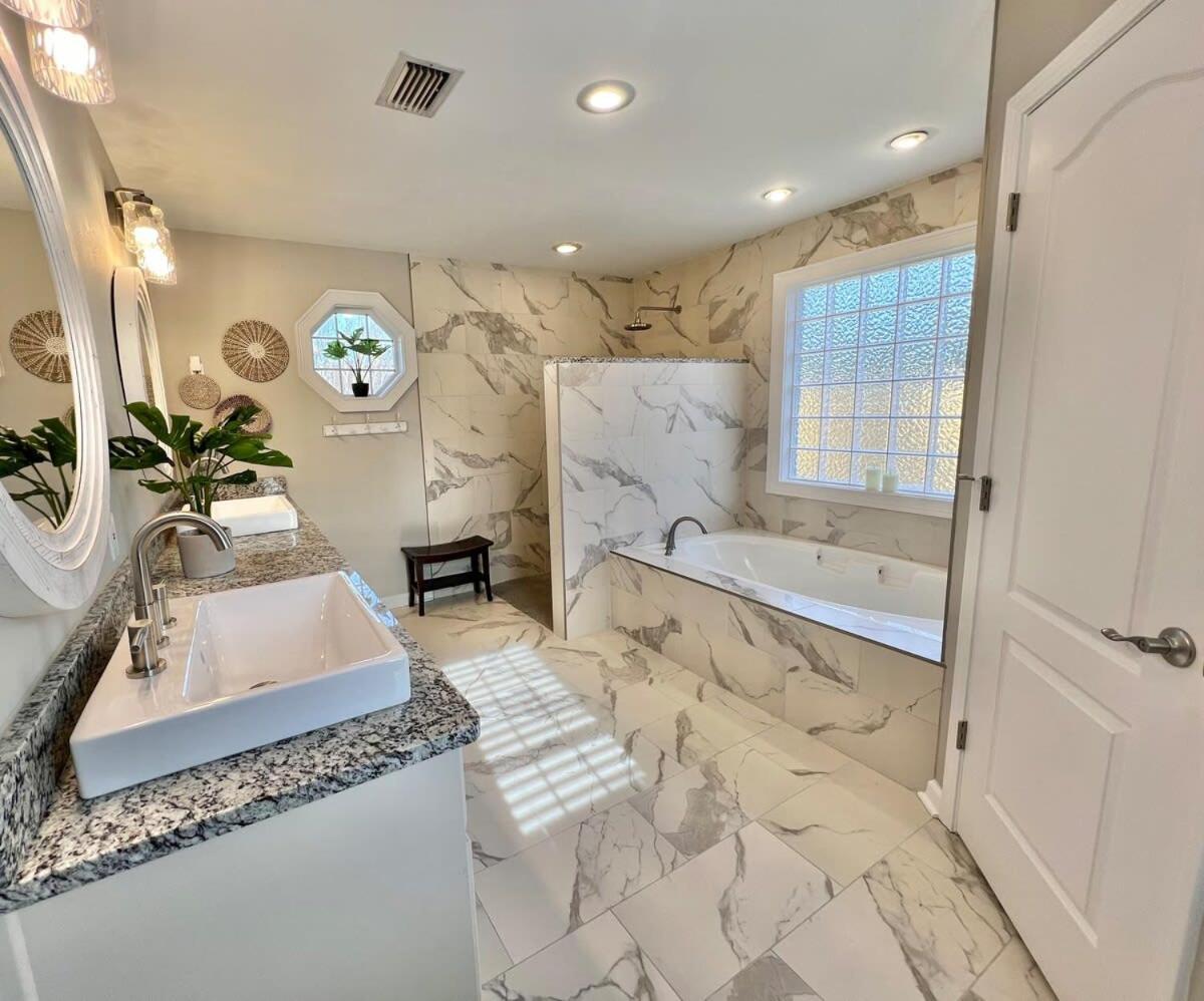3Blk2Beach-Heatedpool-Golfcart4-6-5Br-3Bath-Slps14 Port St. Joe Εξωτερικό φωτογραφία